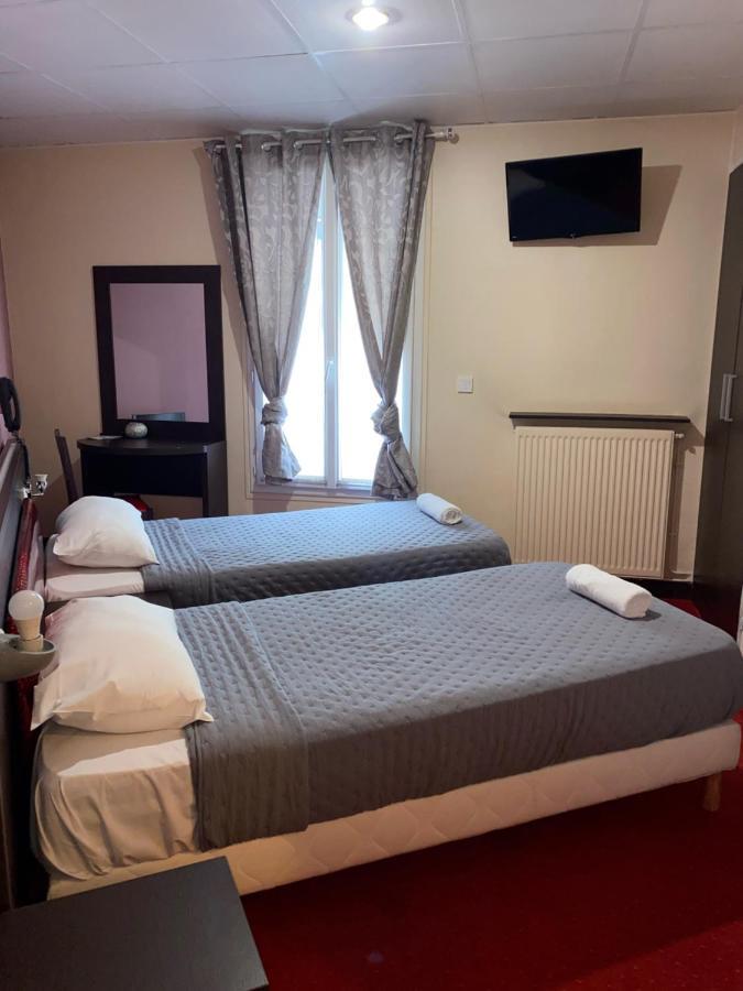 Aero Hotel Іссі-ле-Муліно Екстер'єр фото